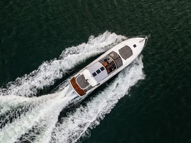 Sunseeker Predator 57