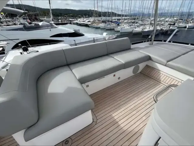 Sunseeker Manhattan 68