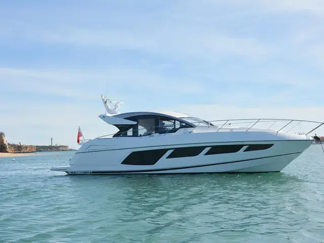 Sunseeker Predator 57