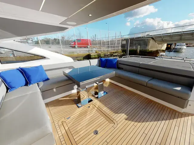 Sunseeker Predator 74 Xps