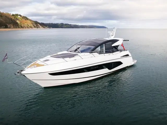 Sunseeker Predator 60 Evo