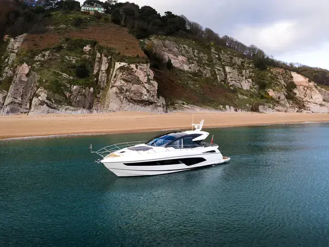 Sunseeker Predator 60 Evo