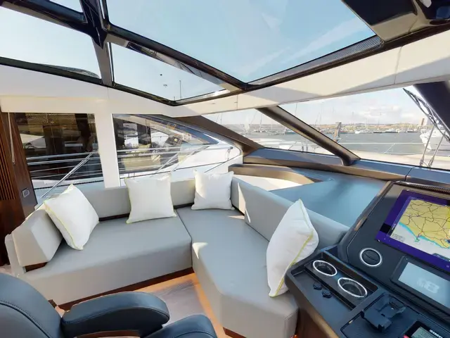 Sunseeker Predator 74 Xps