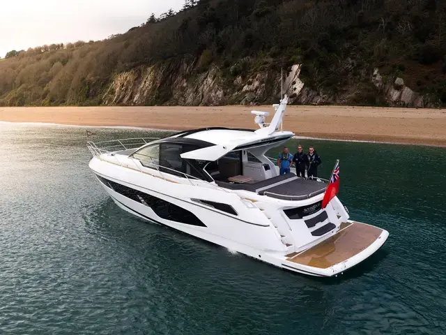 Sunseeker Predator 60 Evo