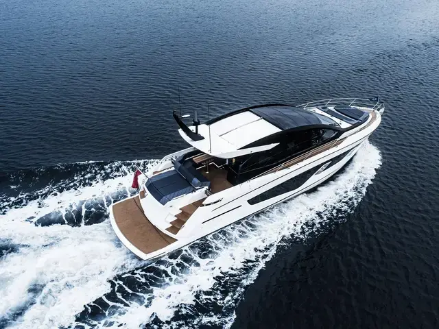 Sunseeker Predator 65