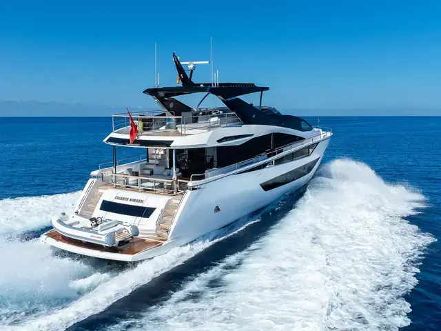 Sunseeker Yacht 88