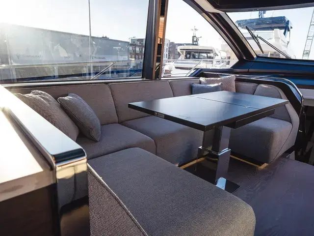 Sunseeker Predator 65