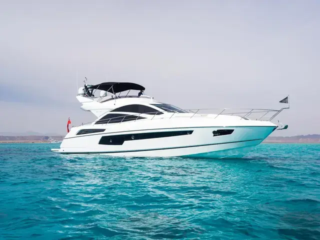 Sunseeker 68 Sport Yacht