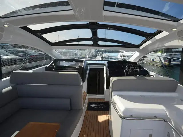 Sunseeker San Remo