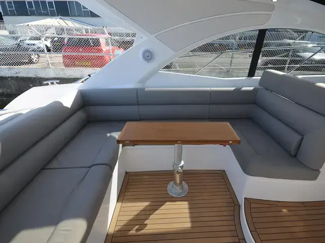 Sunseeker San Remo