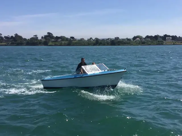 Sunseeker Sovereign 17