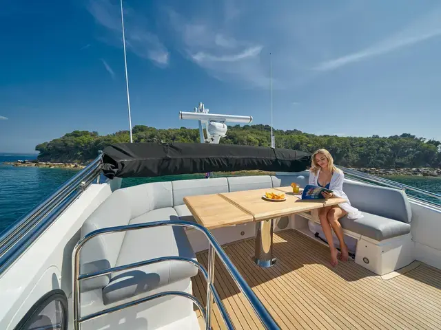 Sunseeker Manhattan 55