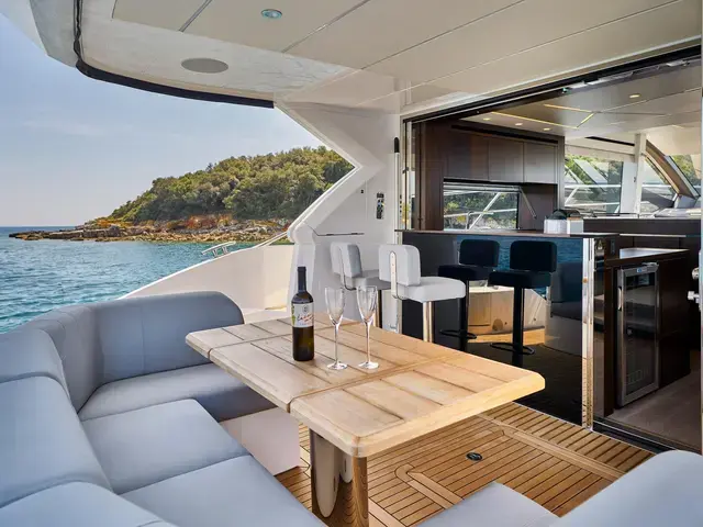 Sunseeker Manhattan 55