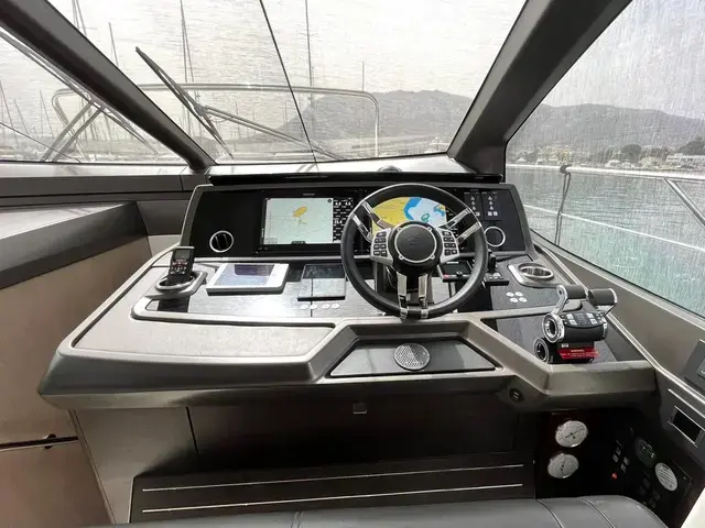 Sunseeker Manhattan 68