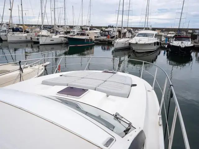 Sunseeker Portofino 40