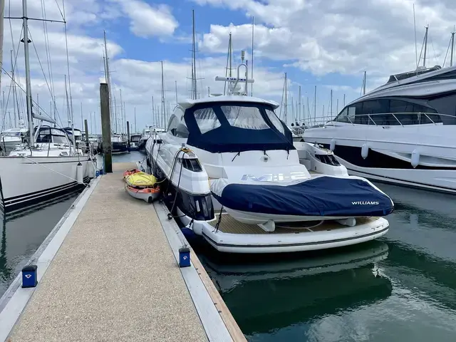 Sunseeker Predator 61