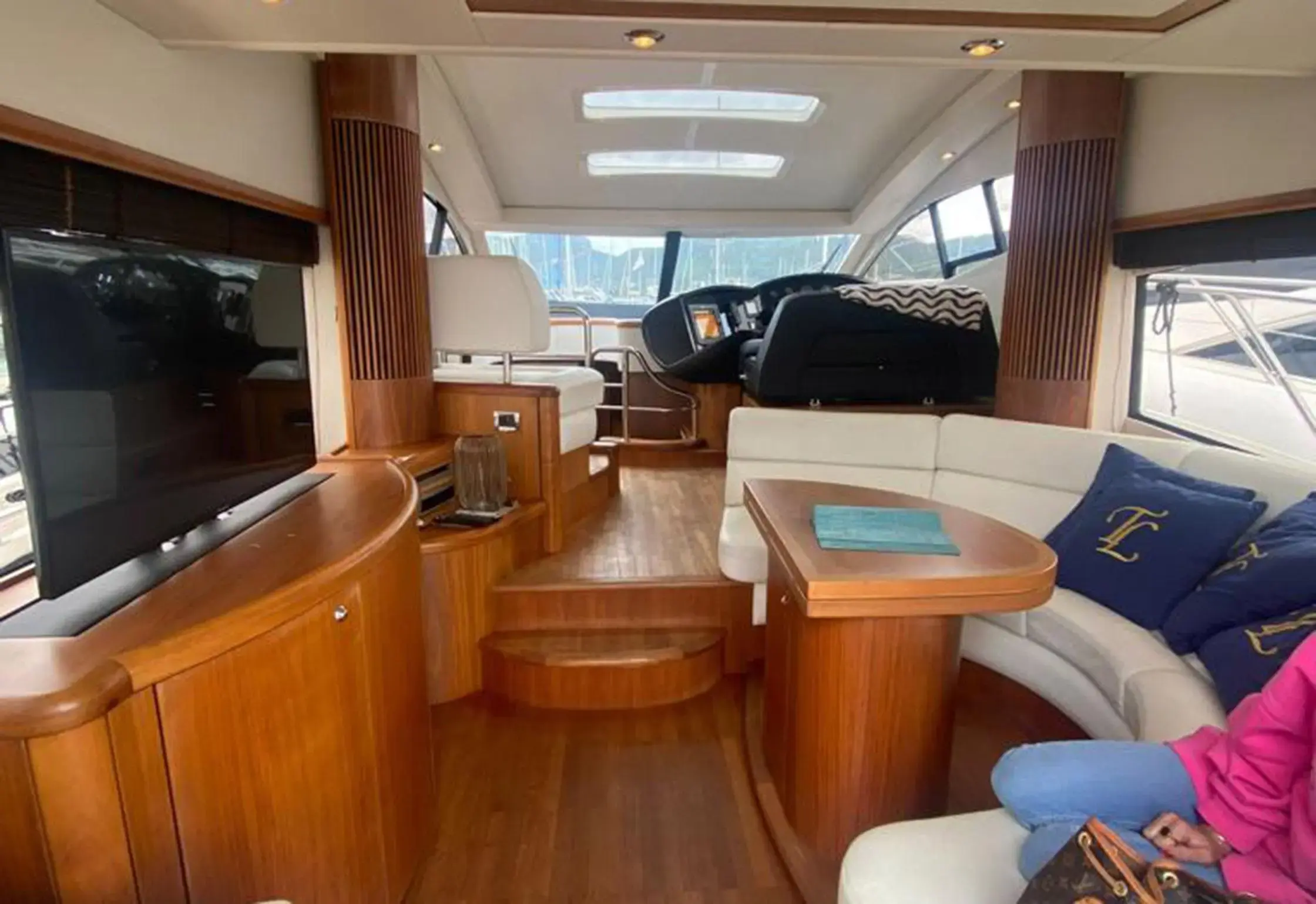 2009 Sunseeker predator 52