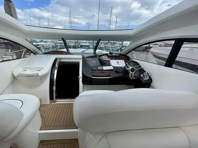 Sunseeker Predator 61