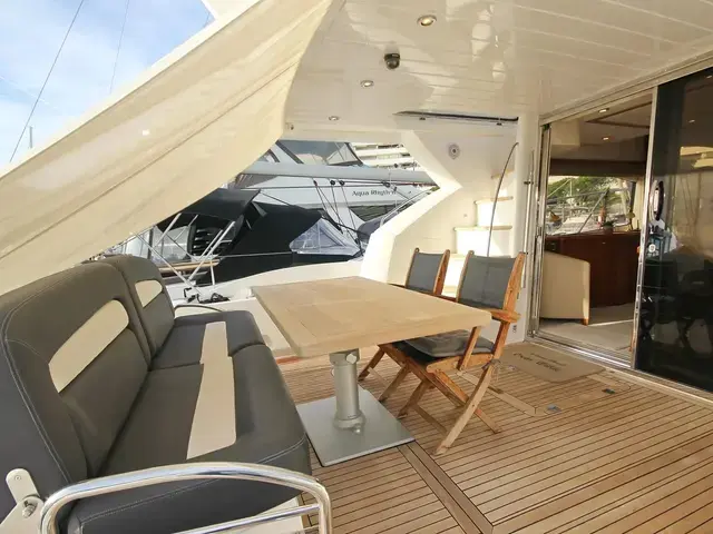 Sunseeker Manhattan 52