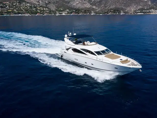 Sunseeker Predator 82