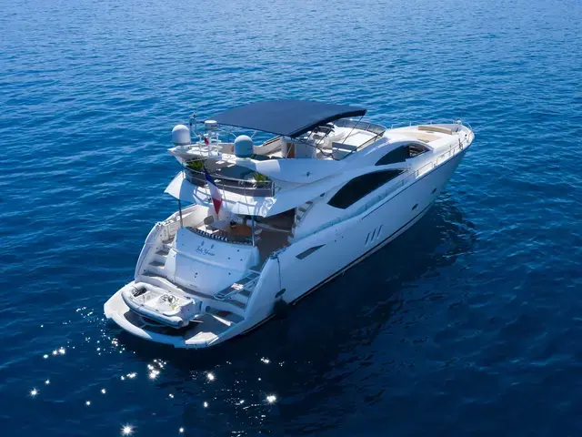 Sunseeker Predator 82