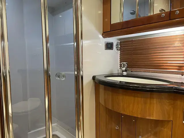 Sunseeker Predator 61