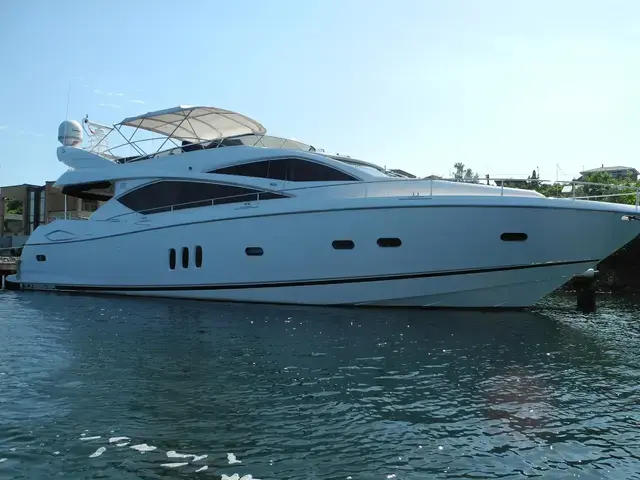 Sunseeker Yacht 75