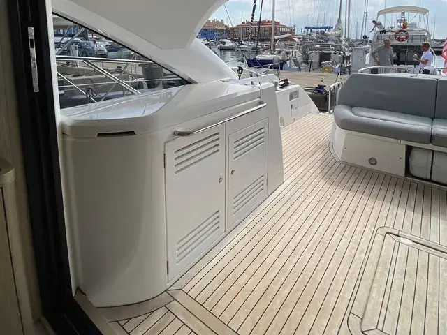 Sunseeker Predator 57