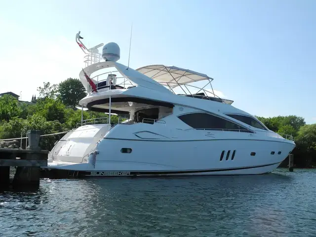 Sunseeker Yacht 75