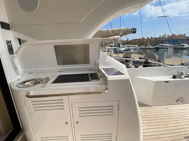 Sunseeker Predator 57