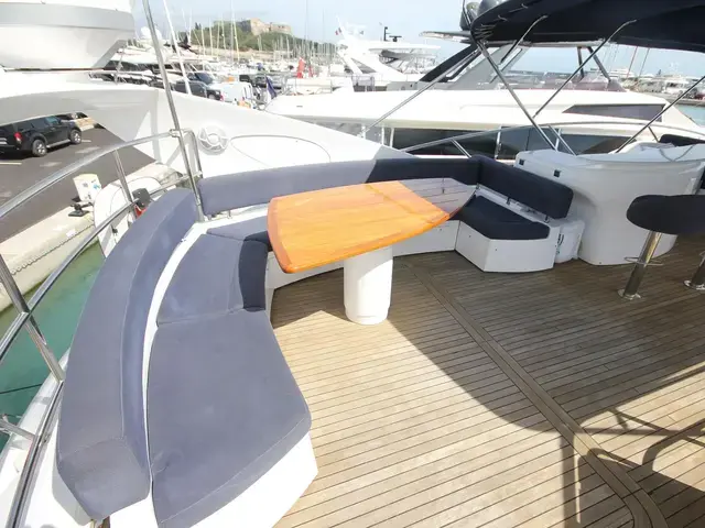 Sunseeker Yacht 75