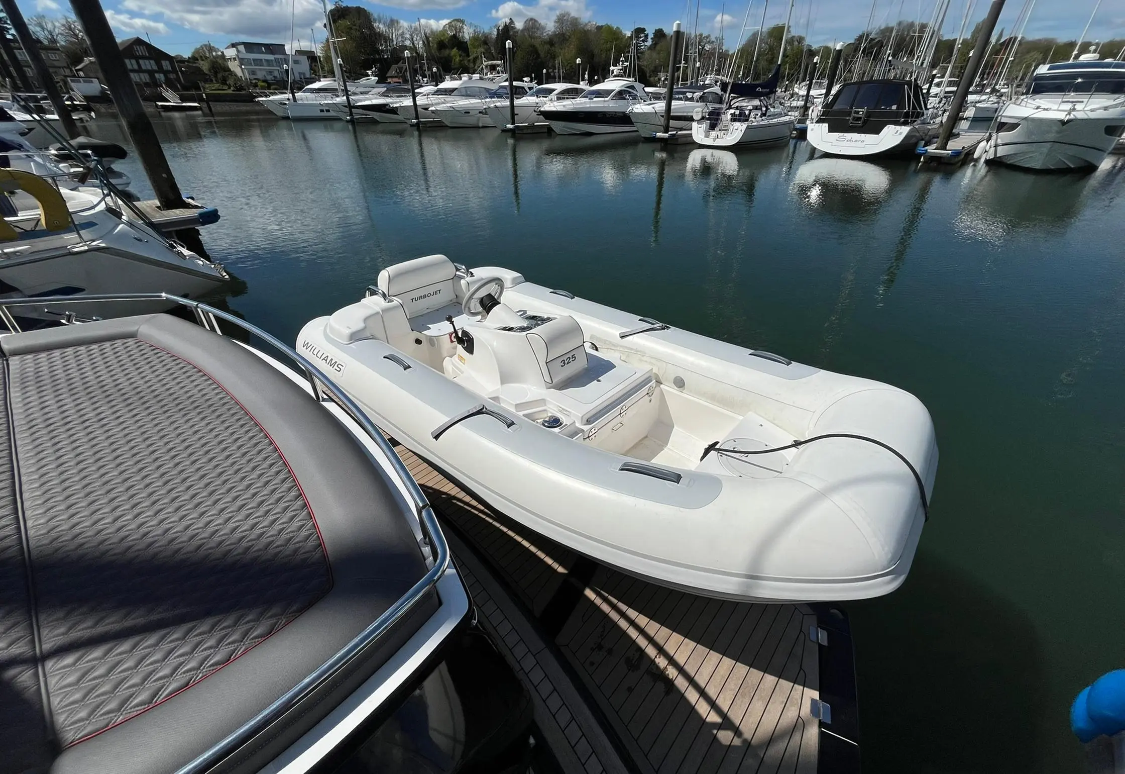 2007 Sunseeker portofino 47