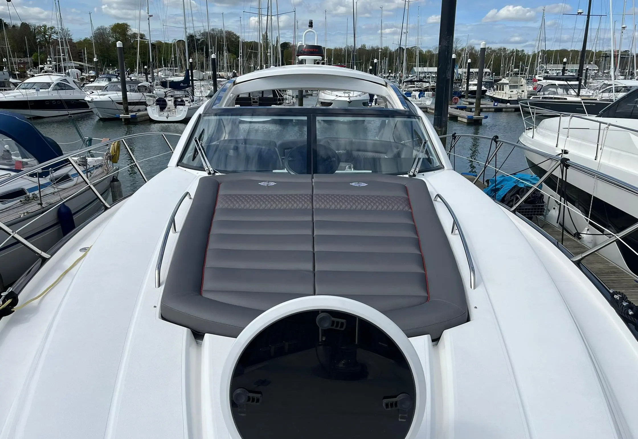 2007 Sunseeker portofino 47