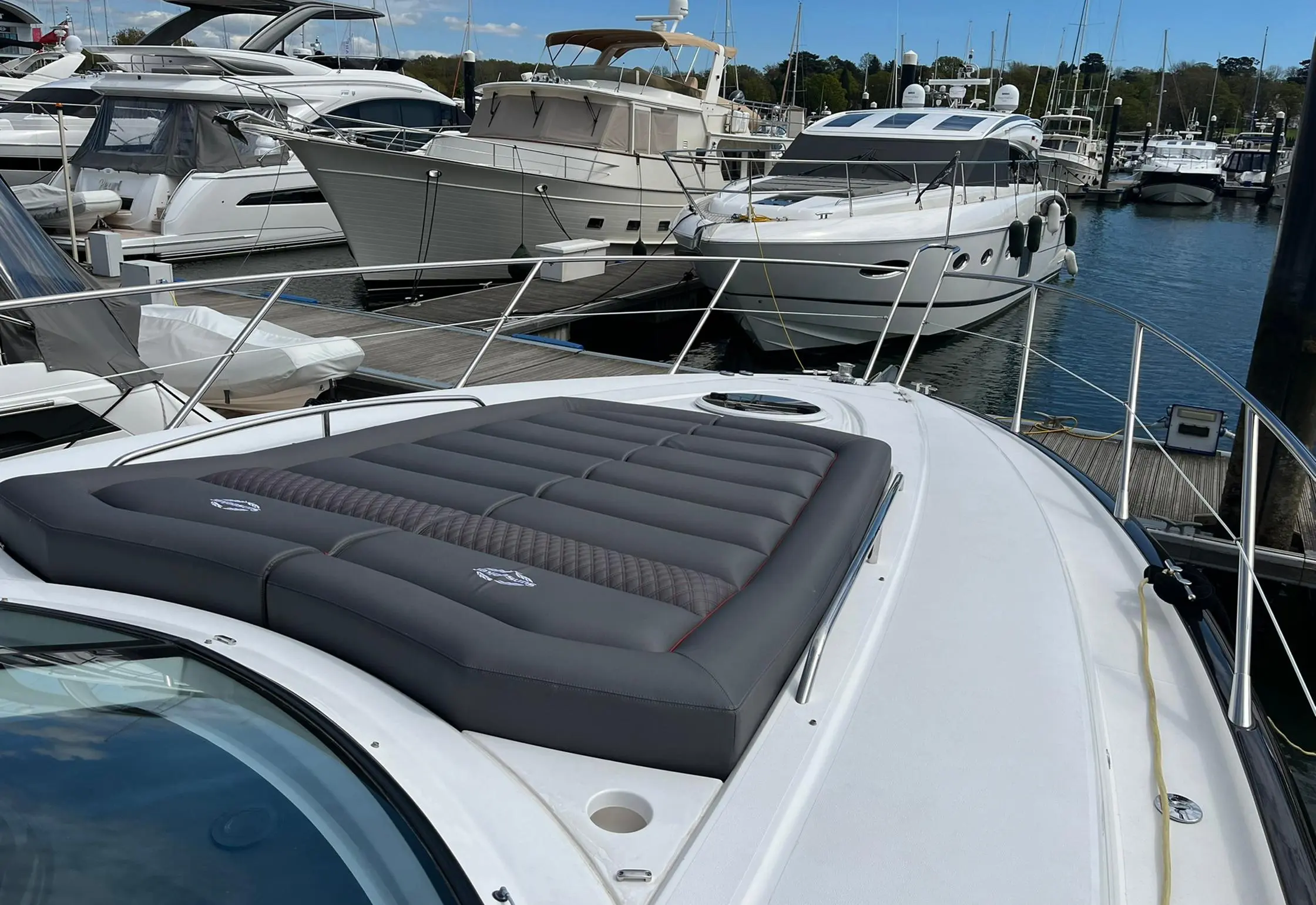 2007 Sunseeker portofino 47