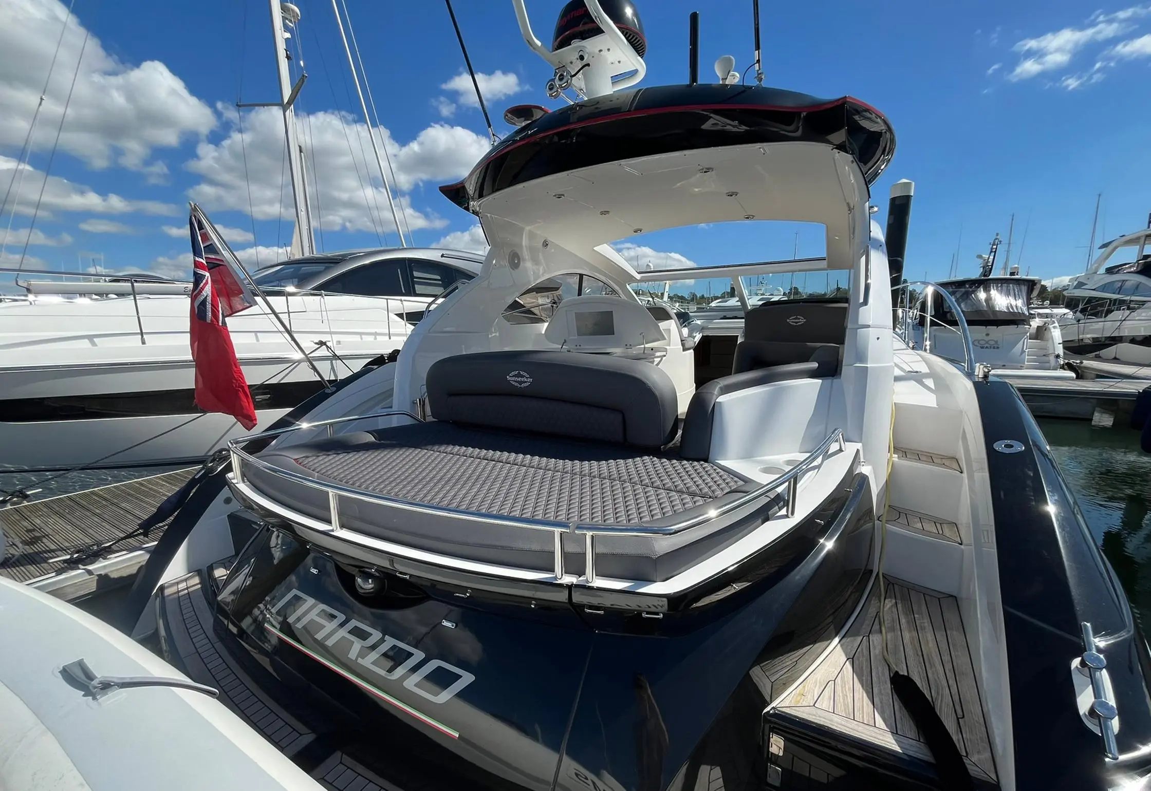 2007 Sunseeker portofino 47