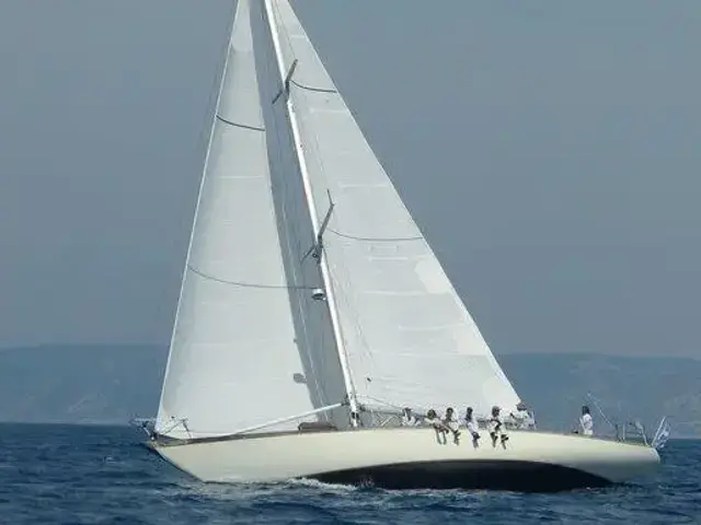 Laurent Giles Sangermani Sloop