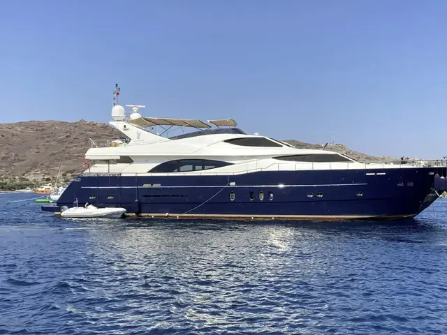 Custom 28M