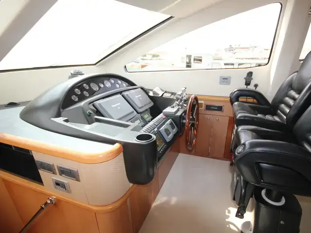 Sunseeker Yacht 75