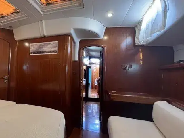 Beneteau Oceanis 57