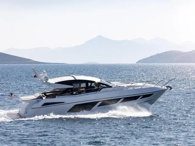 Sunseeker Predator 57