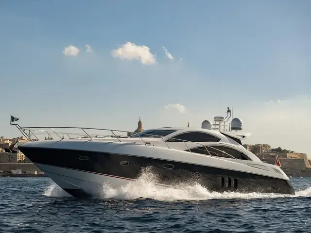 Sunseeker Predator 62