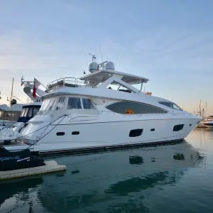 2011 Sunseeker 88m Yacht