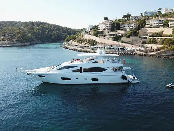 2011 Sunseeker yacht 88