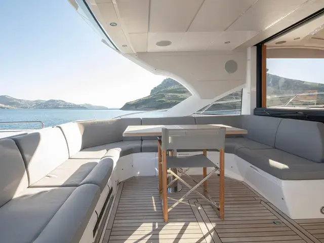 Sunseeker Predator 57