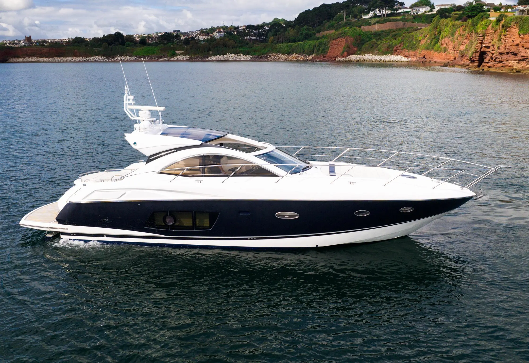 2010 Sunseeker portofino 48