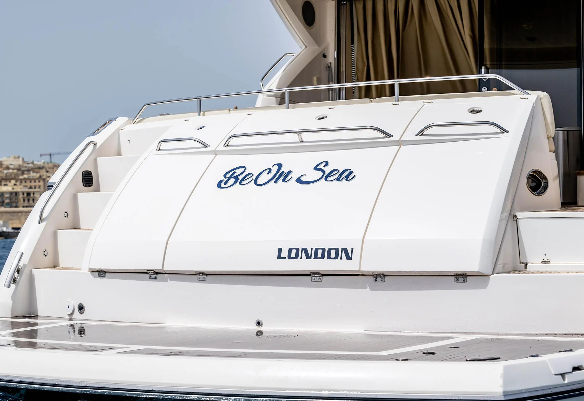 2009 Sunseeker manhattan 60