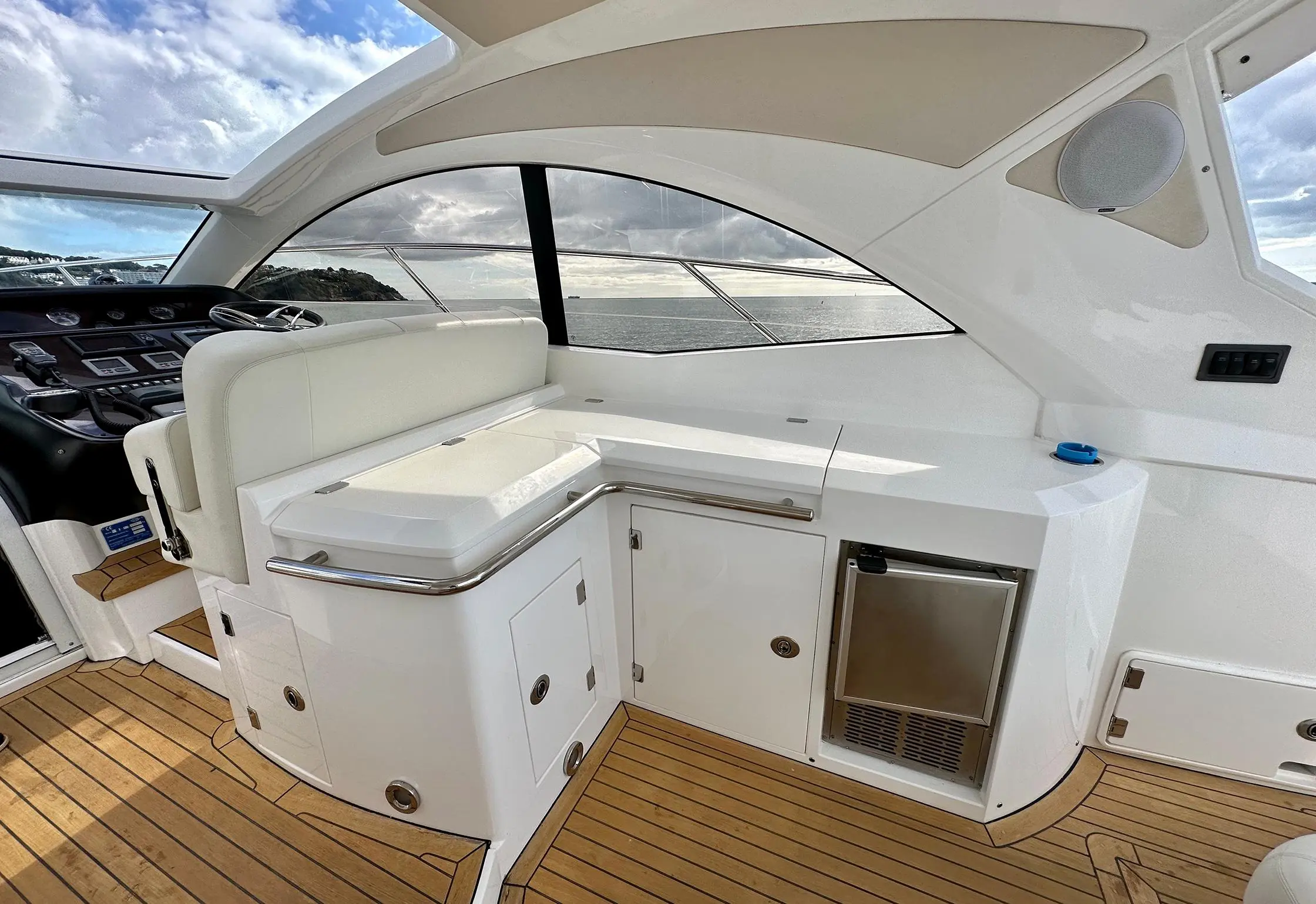 2010 Sunseeker portofino 48