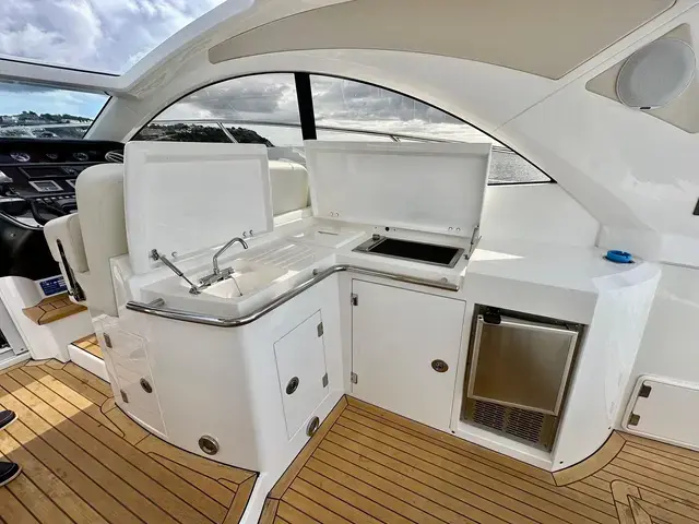 Sunseeker Portofino 48