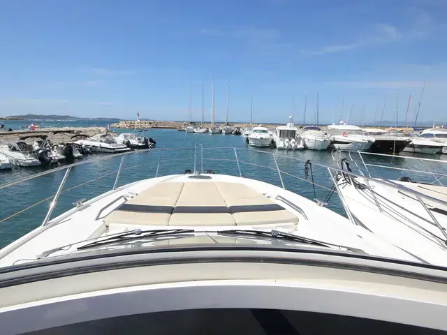 Sunseeker Portofino 48