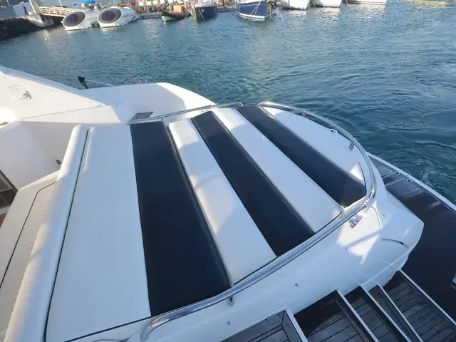 Sunseeker Portofino 48